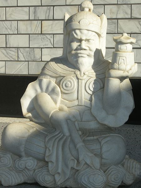 Bishamonten statue
