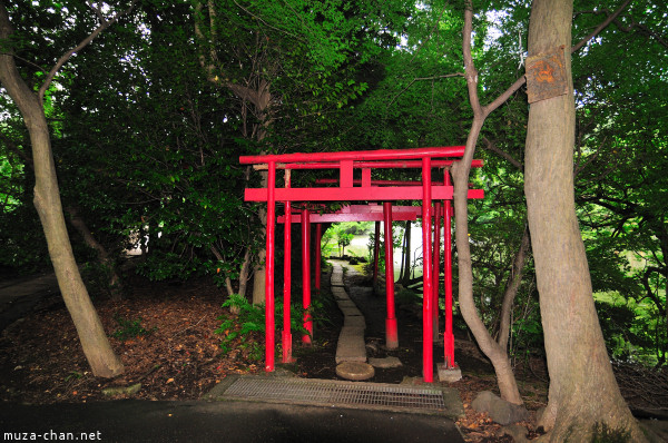 Inari Shrine Inokashira Park