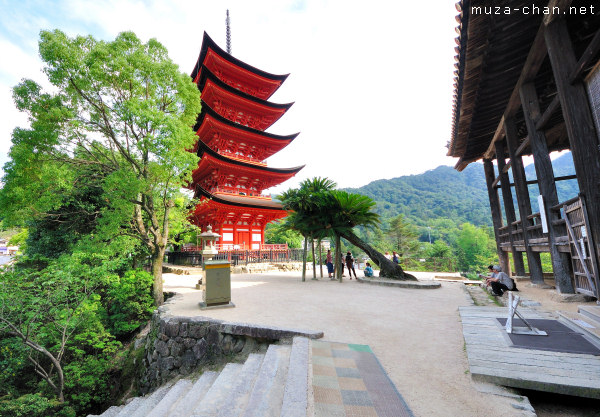 Five-Storied Pagoda, Senjokaku Hall, Miyajima island