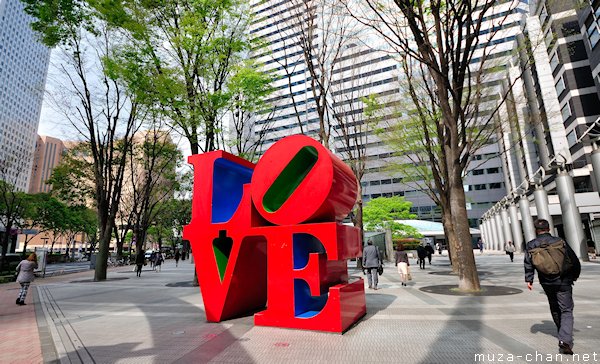 Robert Indiana Love Sculpture, Shinjuku I-LAND Tower, Tokyo