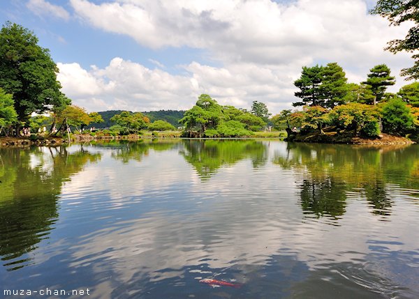 Kasumiga-ike pond, Kenroku-en Garden, Kanazawa