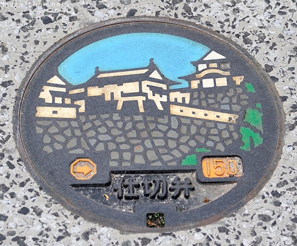 Bitchu Matsuyama Castle Manhole cover, Takahashi, Okayama