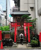 Casual sightseeing in Tokyo - Inari Shrine in Akihabara