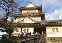 Japanese Traditional Architecture, Karahafu
