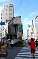 Old and New Architecture in Tokyo - Photo 2
