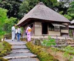 Japanese traditional architecture, Tsukiagedo