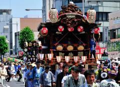 Kumagaya Uchiwa Matsuri float parade