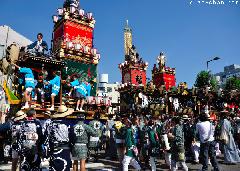 Floats Parade at Kumagaya Uchiwa Matsuri