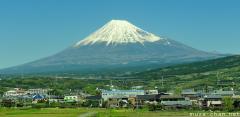 Great views from train, Mount Fuji from Tokaido Shinkansen