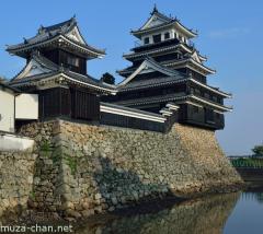 Nakatsu castle, main keep and corner turret