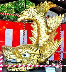 Nagoya Castle's golden shachi
