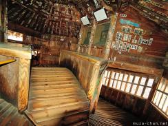 Japanese spiritual architecture, Double-helix staircase