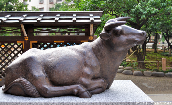 Bull statue, Yushima Tenjin Shrine, Tokyo