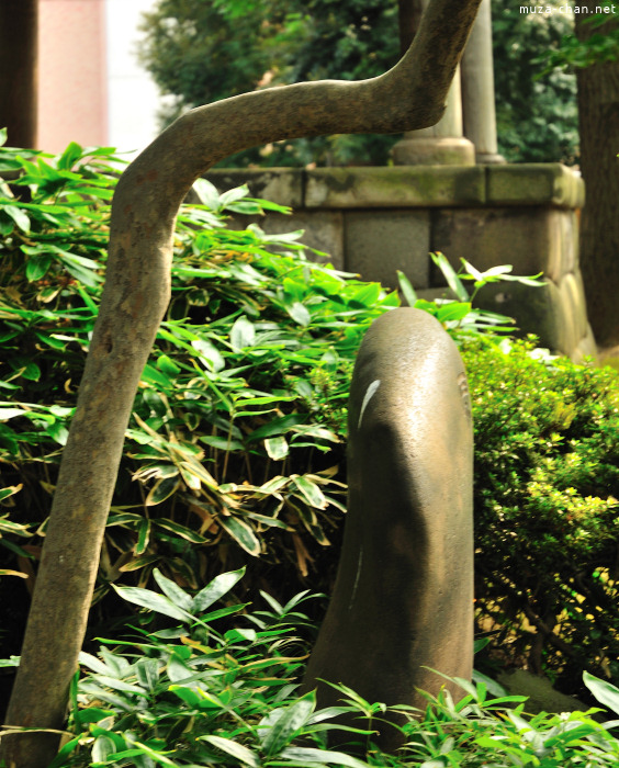 Mushizuka at Kan'ei-ji Temple Ueno