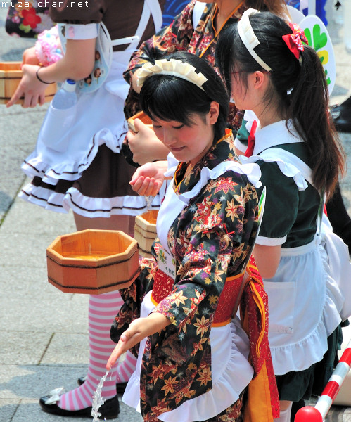 Akihabara Maids, Uchimizu, Tokyo