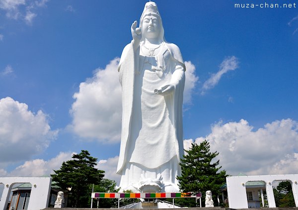 Sendai Daikannon Statue, Sendai