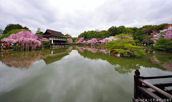 Higashi Shin'en (East Garden), Heian Shrine, Kyoto