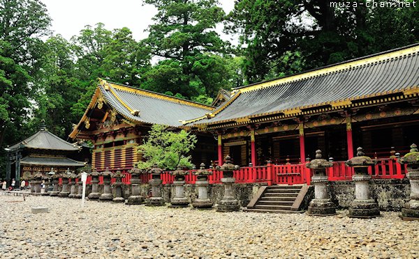 Toshougu Shrine, Sanjinko, Nikko