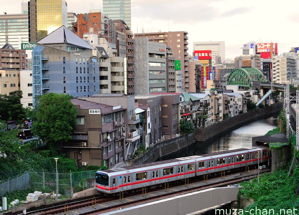 Ochanomizu, Tokyo