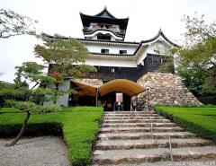 Japanese castle architecture, Fukugoshiki style