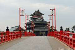 Red bridge of Kiyosu Castle