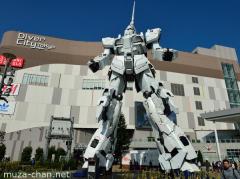 Life-size RX-0 Unicorn Gundam from Odaiba