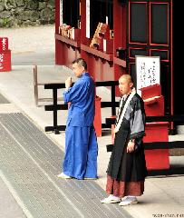 Tendai Buddhist Monks at Rinno-ji