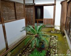 A two tatami mats garden