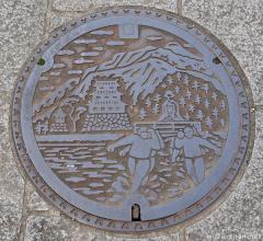 Odawara artistic manhole cover