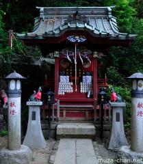 Takao-san Inari Shrine