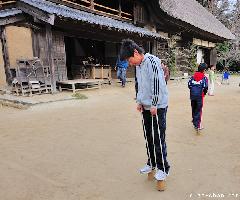 Takeuma, the Japanese Stilt Walking