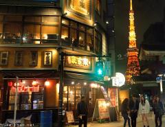 Night street scene in Minato, Tokyo