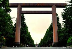 The Otorii of Yasukuni Shrine