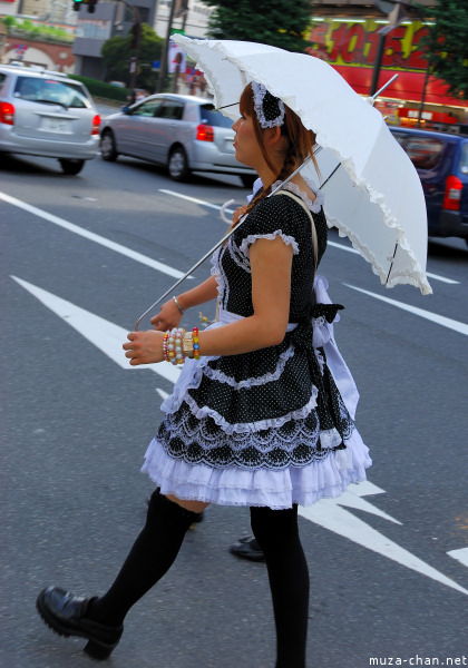 Akihabara maid