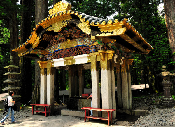 toshogu-shrine-nikko-22.jpg
